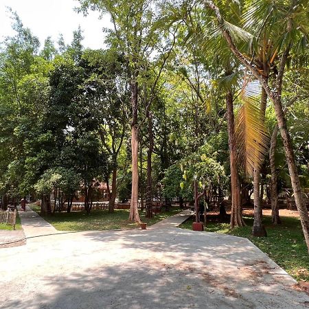 Surya Eco And Wedding Resort Thrissur Ngoại thất bức ảnh
